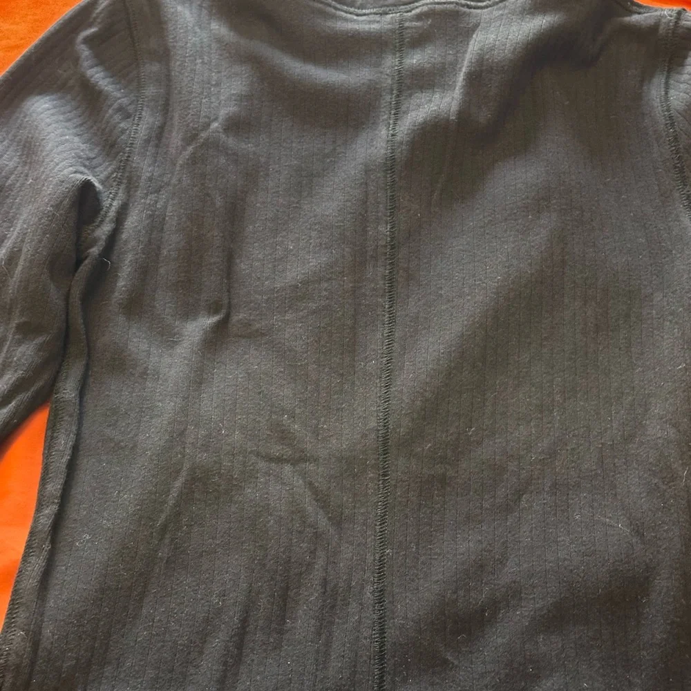 Free people Intimately Black‎ mock turtle neck size s stretches snatched